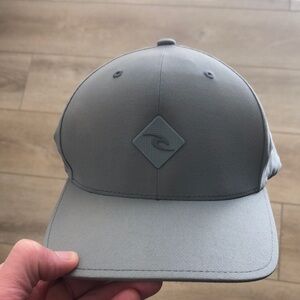 Rip Curl - fitted hat - OSFA